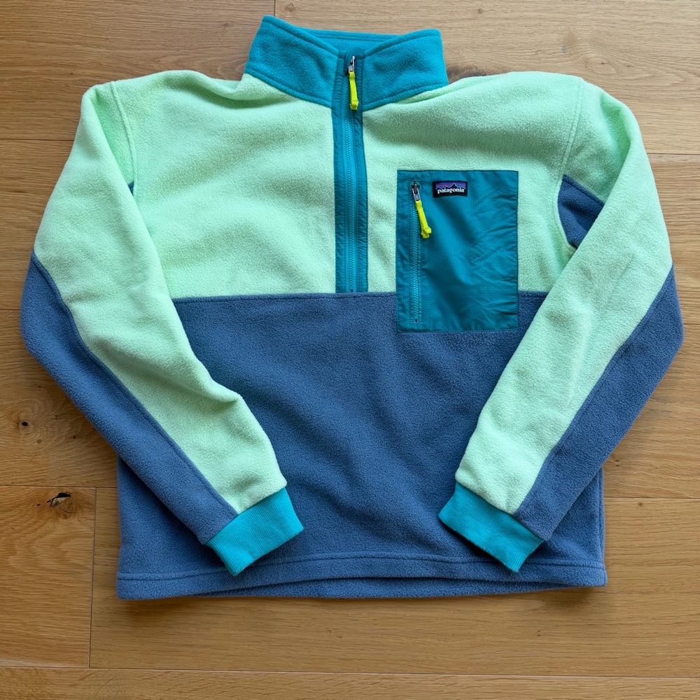 Patagonia kids XXL fleece